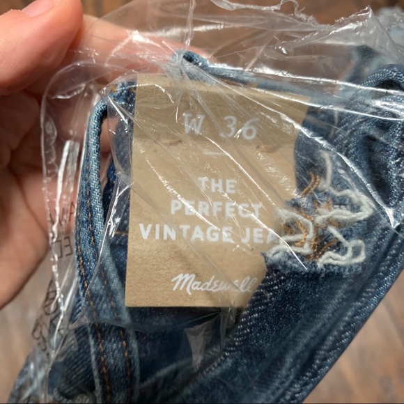 NWT Madewell The Perfect Vintage High Waist Side Slit Crop Jeans Style L8932 - Picture 6 of 7